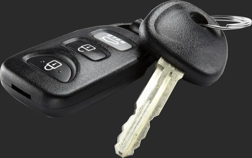 Transponder key with remote fob
